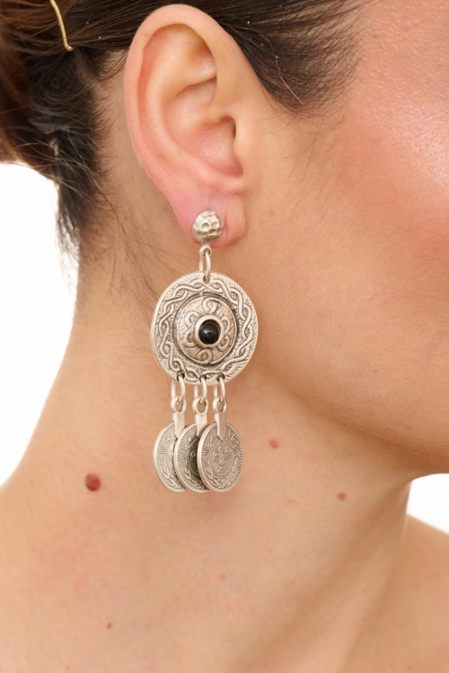 Kiraz Black Stoned Silver Plated Earring