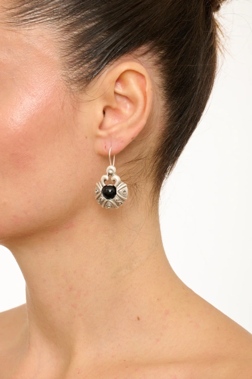 Kiraz Black Stoned Silver Plated Earring