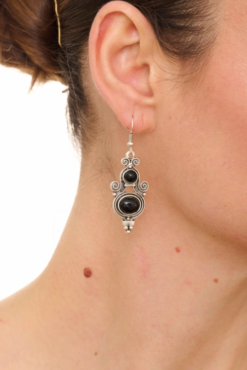 Kiraz Black Stoned Silver Plated Earring