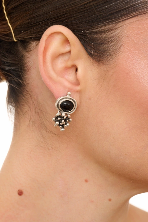 Kiraz Black Stoned Silver Plated Earring