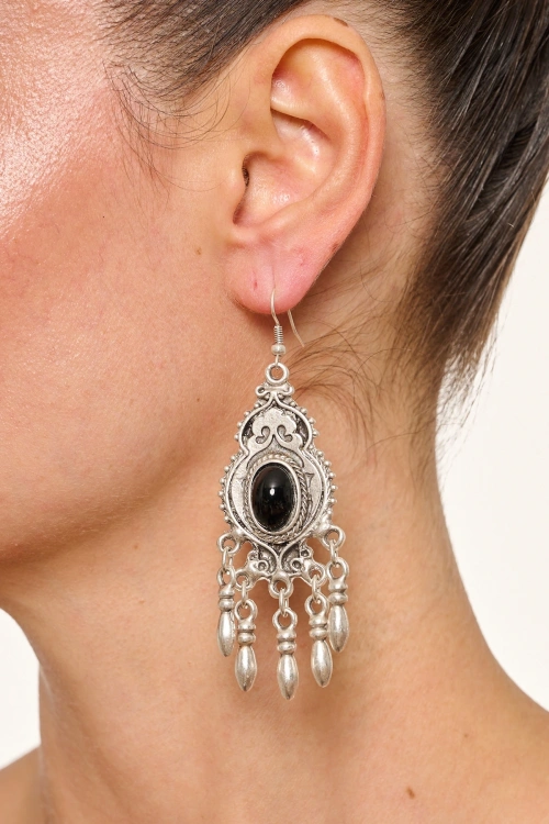 Kiraz Black Stoned Silver Plated Earring