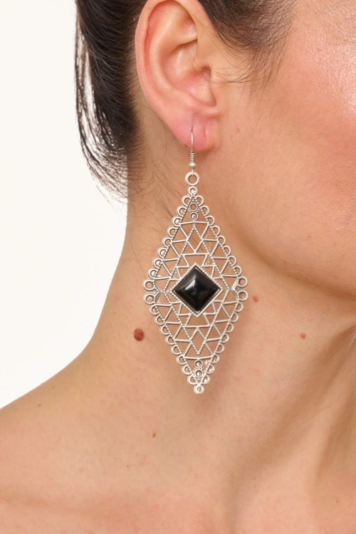 Kiraz Black Stoned Silver Plated Earring