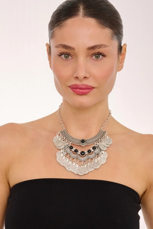 Kiraz Black Stoned Silver Plated Necklace