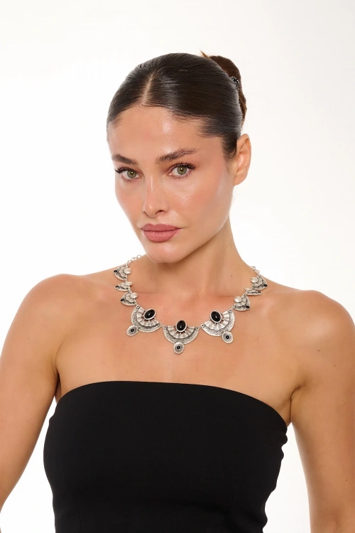 Kiraz Black Stoned Silver Plated Necklace