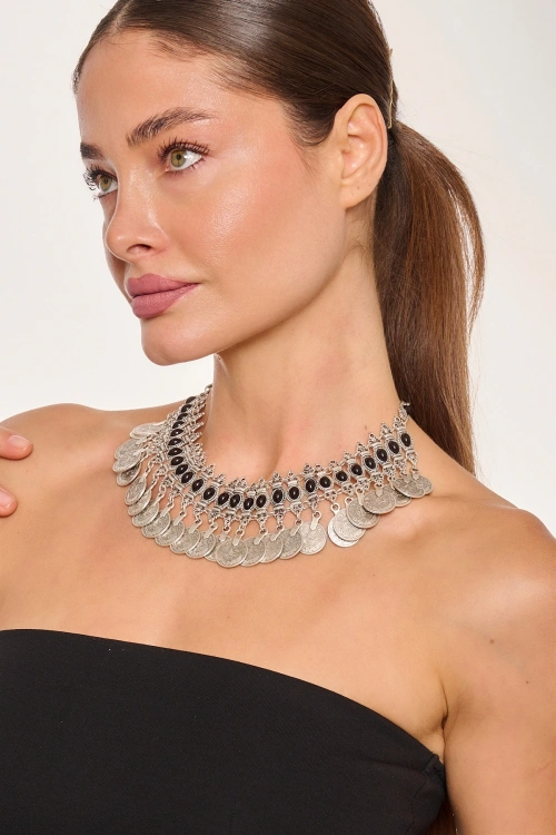 Kiraz Black Stoned Silver Plated Necklace