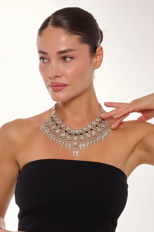 Kiraz Black Stoned Silver Plated Necklace