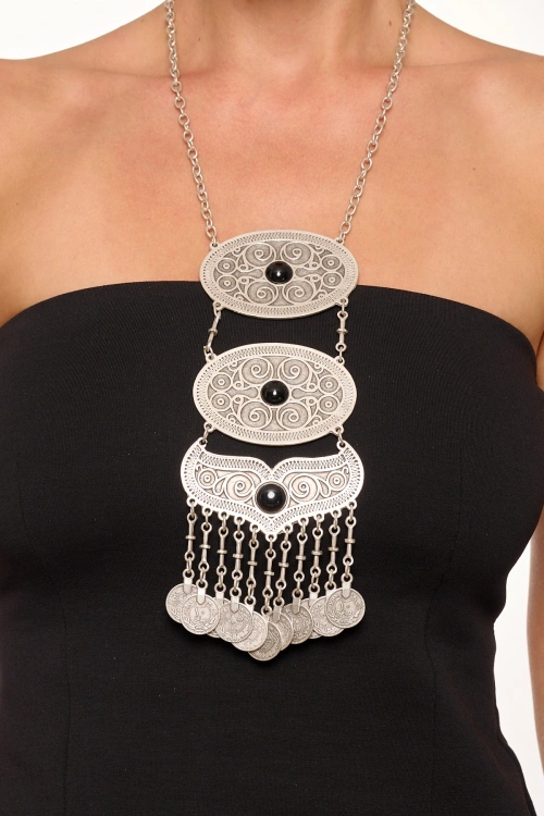 Kiraz Black Stoned Silver Plated Necklace