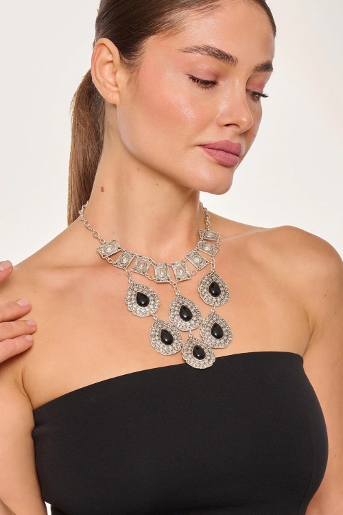 Kiraz Black Stoned Silver Plated Necklace