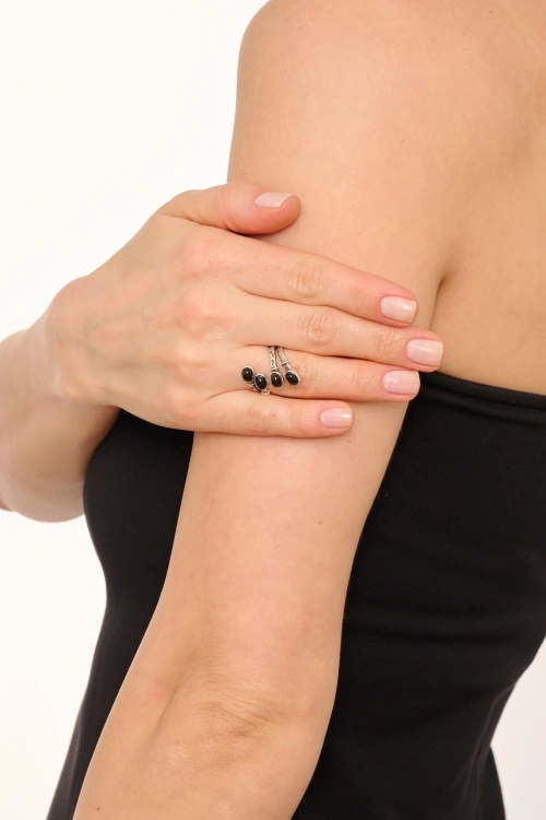 Kiraz Black Stoned Silver Plated Ring