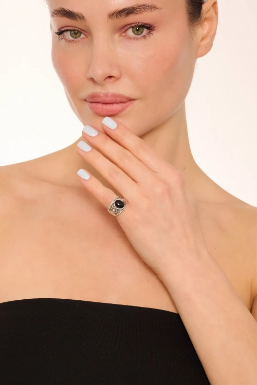 Kiraz Black Stoned Silver Plated Ring