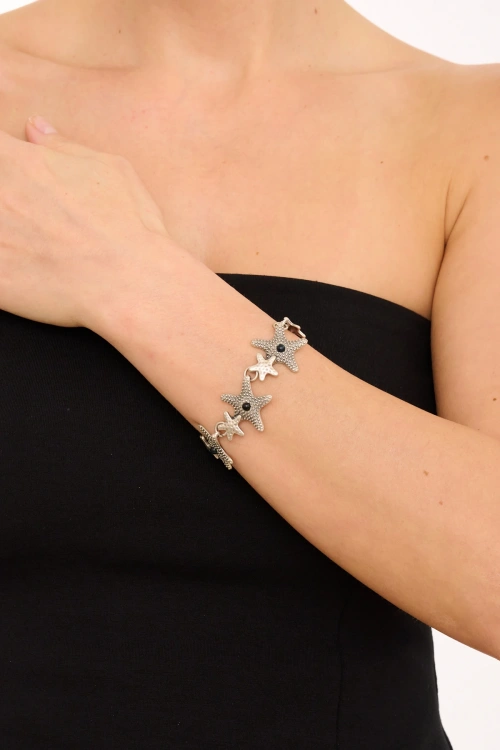 Kiraz Black Stoned Silver Plated Seashell Bracelet