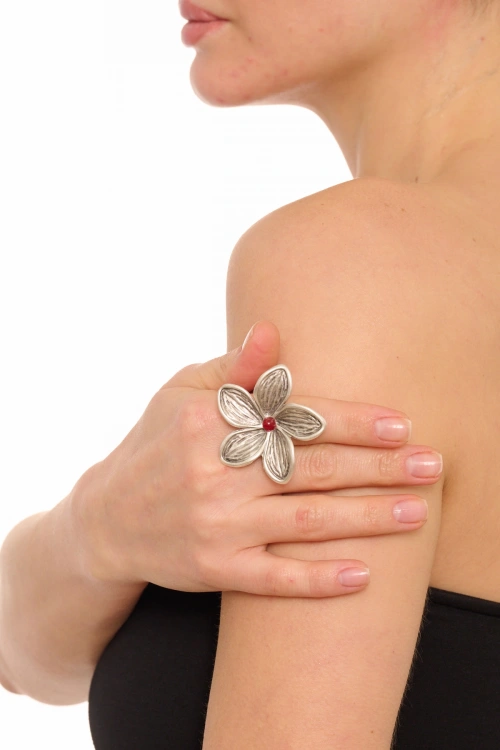 Kiraz Burgundy Stoned Silver Plated Flower Ring