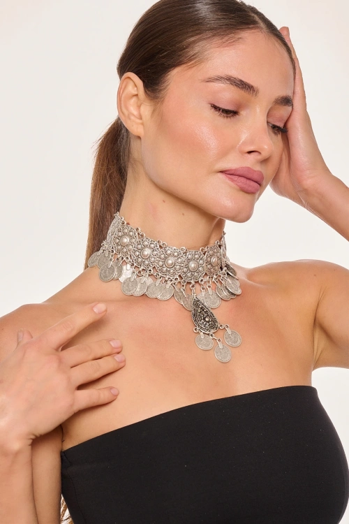 Kiraz Choker Silver Plated Necklace