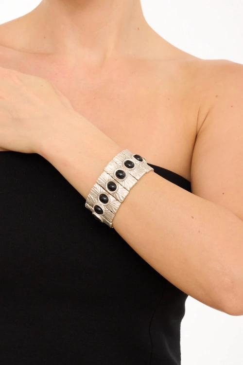 Kiraz Elastic Black Stoned Silver Plated Bracelet