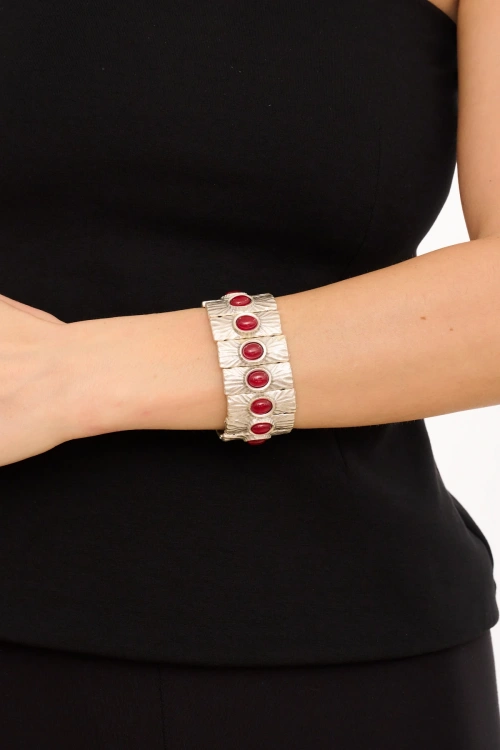 Kiraz Elastic Burgundy Stoned Silver Plated Bracelet