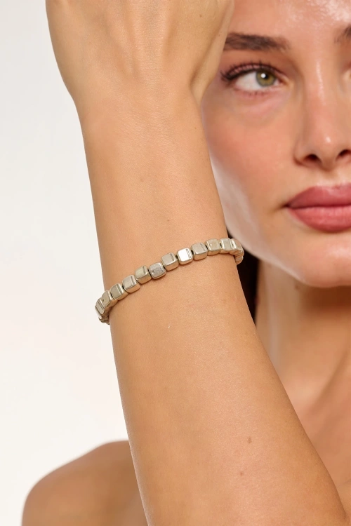 Kiraz Elastic Silver Plated Bracelet