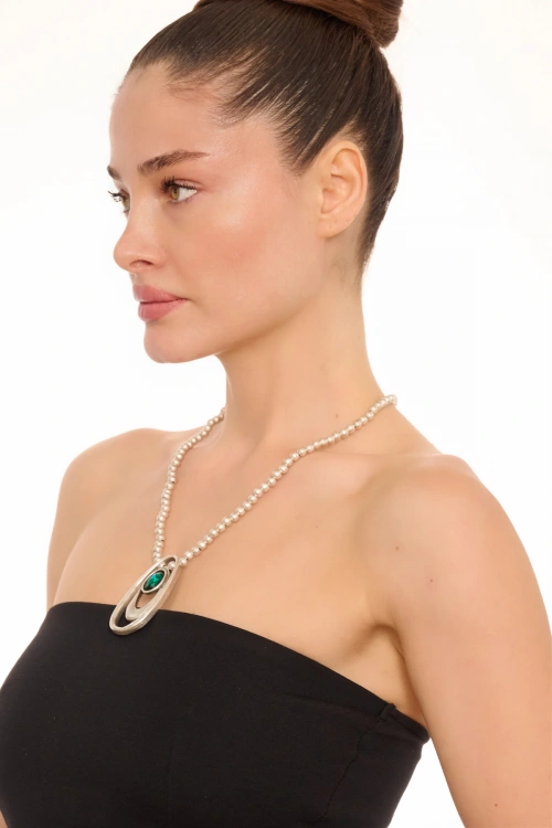 Kiraz Emerald Crystal Stoned Silver Plated Necklace