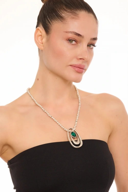 Kiraz Emerald Crystal Stoned Silver Plated Necklace