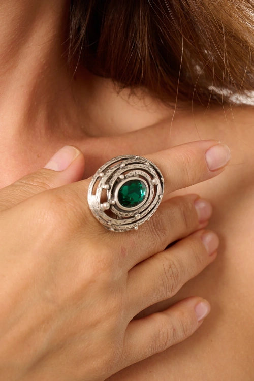 Kiraz Emerald Crystal Stoned Silver Plated Ring