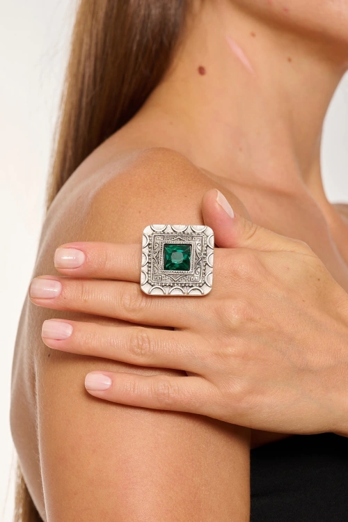 Kiraz Emerald Crystal Stoned Silver Plated Ring
