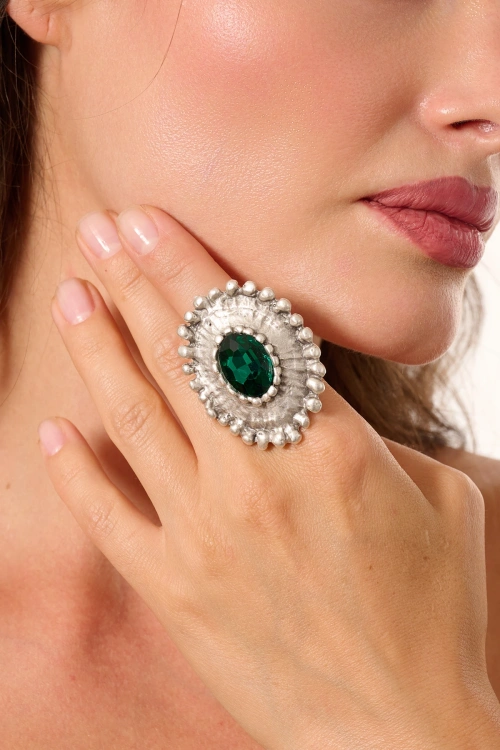 Kiraz Emerald Crystal Stoned Silver Plated Ring
