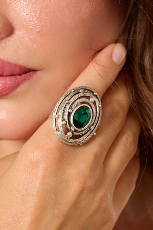 Kiraz Emerald Crystal Stoned Silver Plated Ring
