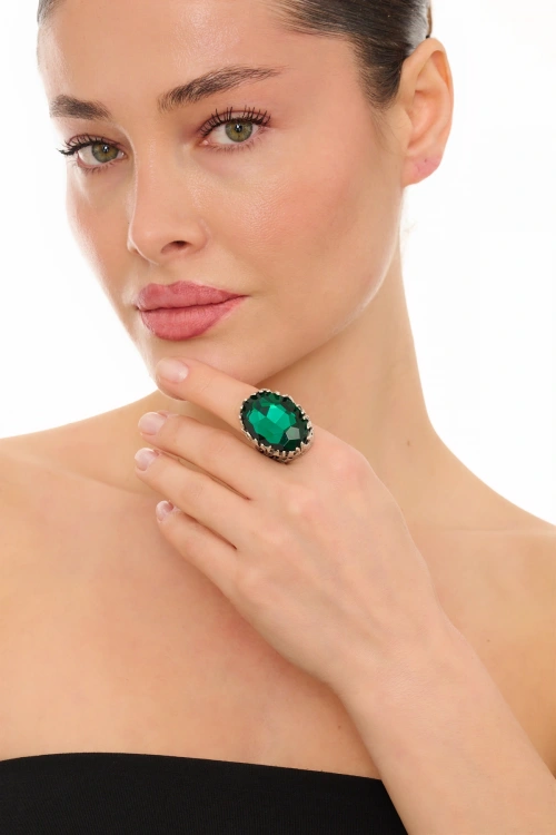 Kiraz Emerald Crystal Stoned Silver Plated Ring