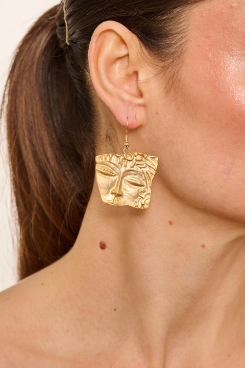 Kiraz Gold Plated Sleeping Beauty Earring