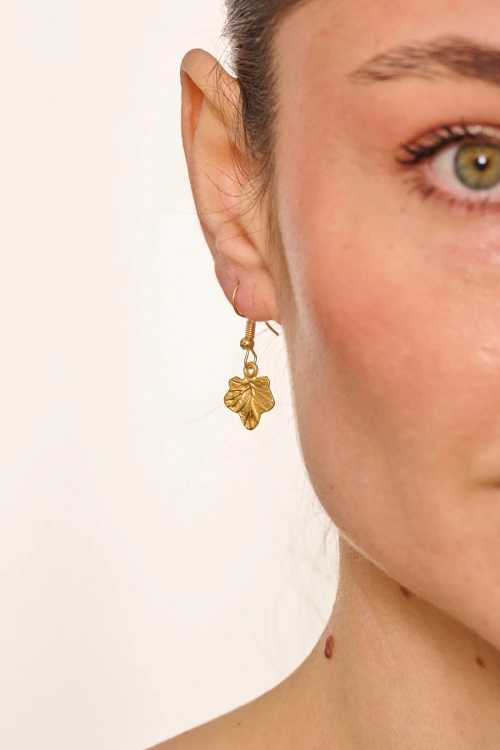 Kiraz Gold Plated Leaf Earring