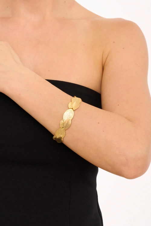Kiraz Gold Plated Leaf Bracelet