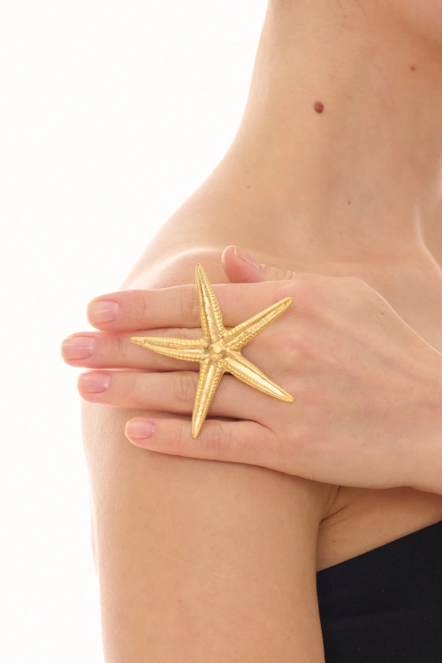 Kiraz Gold Plated Seashell Ring