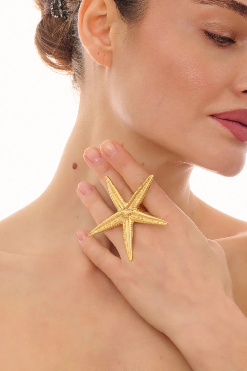 Kiraz Gold Plated Seashell Ring