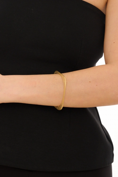 Kiraz Gold Plated Square Bracelet