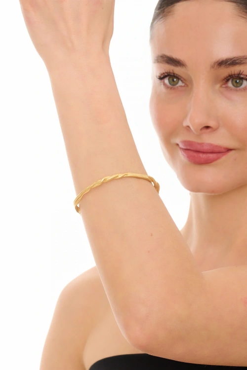 Kiraz Gold Plated Twisted Bracelet