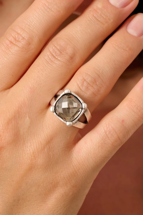 Kiraz Smoked Crystal Stoned Silver Plated Ring