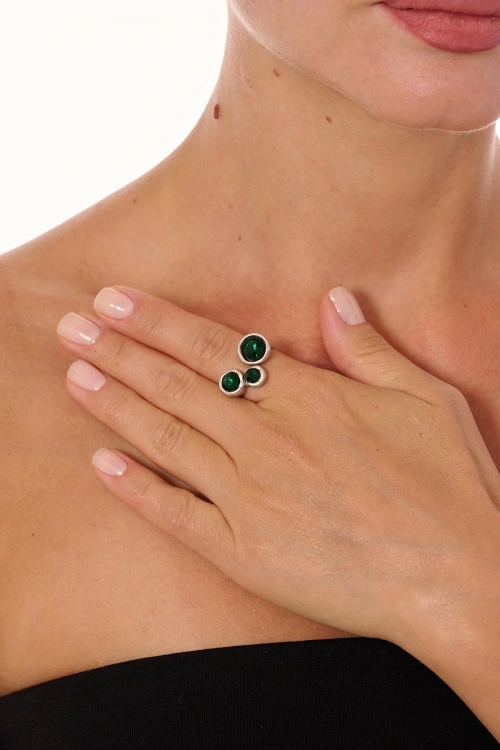 Kiraz Emerald Crystal Stoned Silver Plated Ring