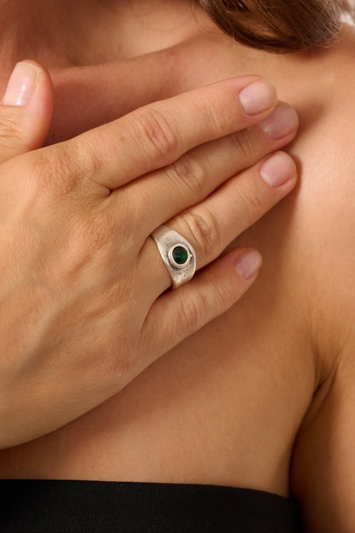 Kiraz Emerald Crystal Stoned Silver Plated Ring