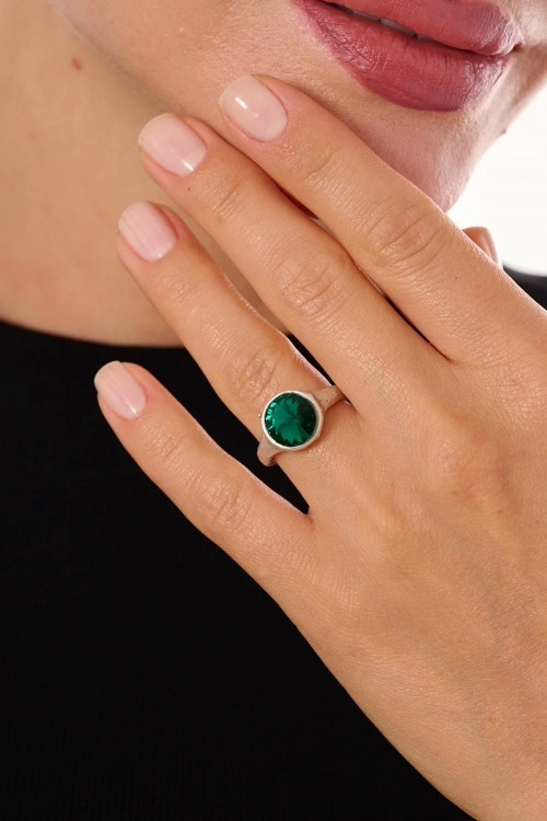 Kiraz Emerald Crystal Stoned Silver Plated Ring