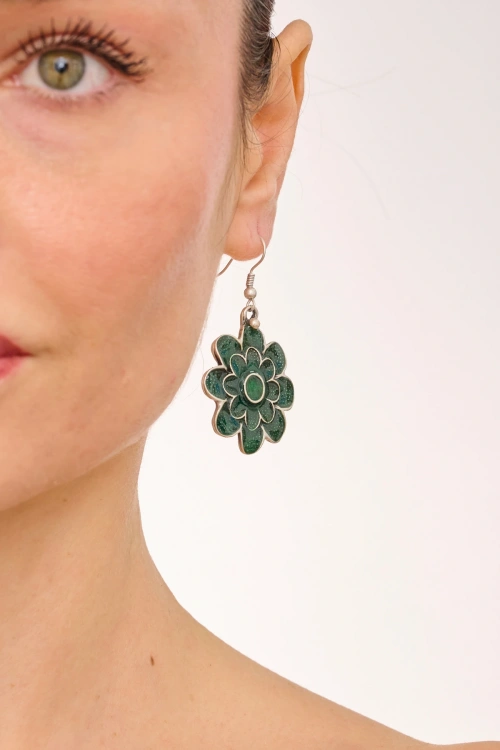 Kiraz Green Enameled Silver Plated Flower Earring