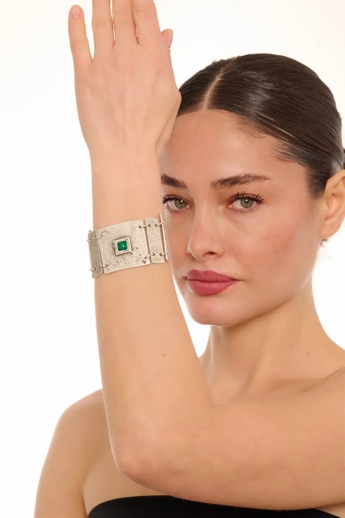 Kiraz Green Stoned Silver Plated Bracelet