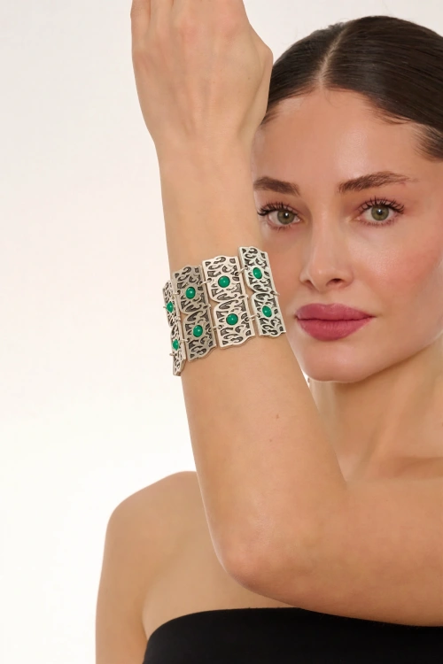 Kiraz Green Stoned Silver Plated Bracelet