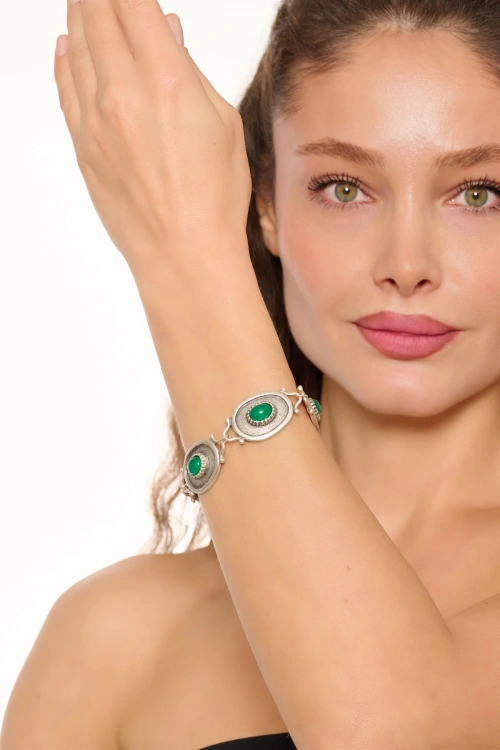 Kiraz Green Stoned Silver Plated Bracelet