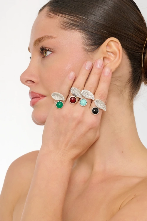 Kiraz Green Stoned Silver Plated Leaf Ring