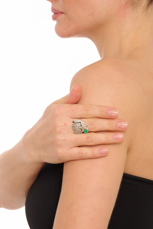 Kiraz Green Stoned Silver Plated Seashell Ring