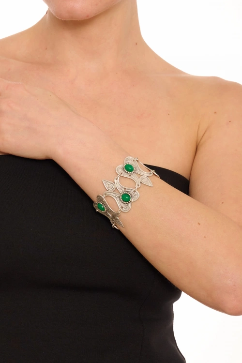 Kiraz Green Stoned Silver Plated Tulip Bracelet