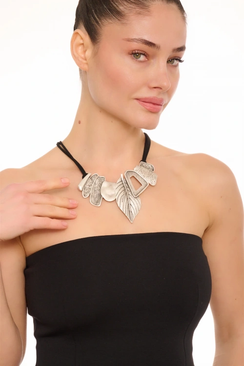 Kiraz Leather Silver Plated Leaf Necklace