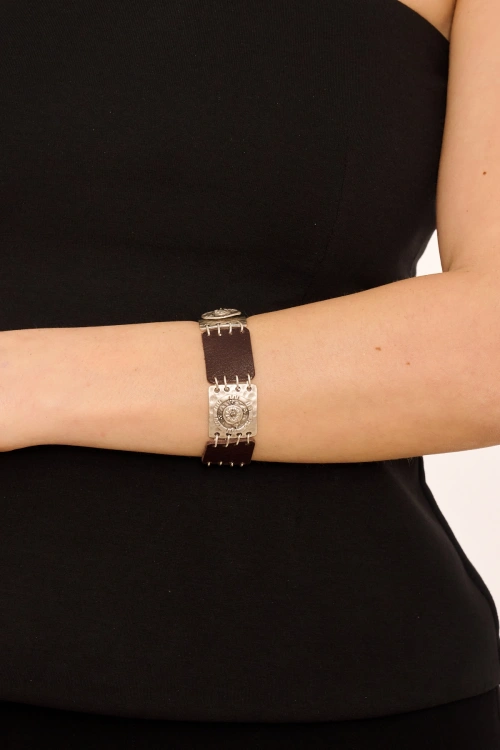 Kiraz LeatherHematite Crystal Stoned Silver Plated Bracelet