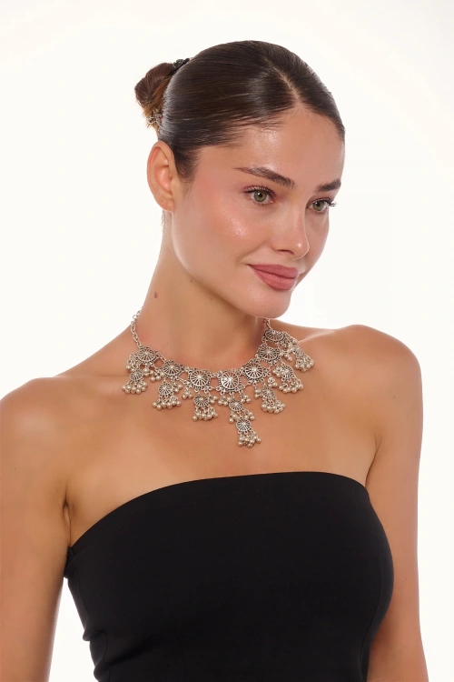 Kiraz White Crystal Stoned Silver Plated Necklace