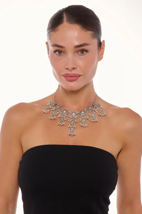 Kiraz White Crystal Stoned Silver Plated Necklace