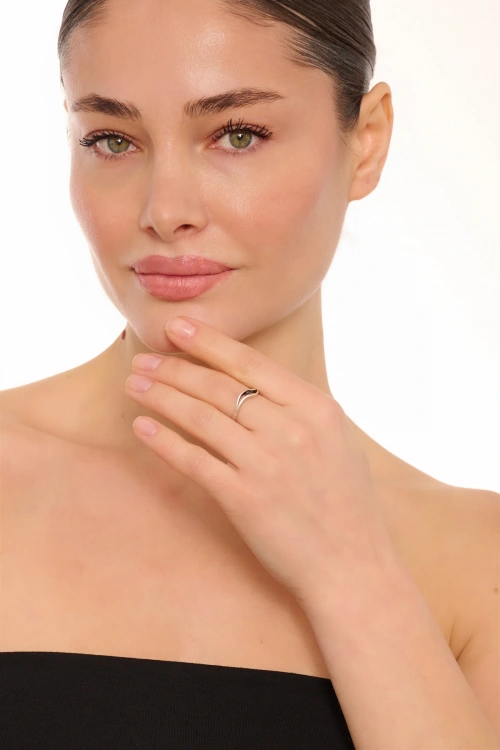 Kiraz Purple Crystal Stoned Silver Plated Ring